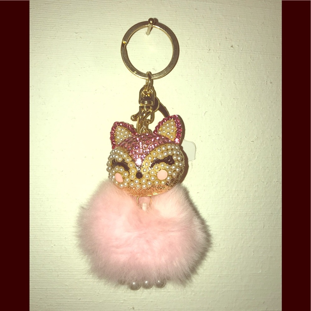 Gorgeous and cute crystal pearl keychain W/kitty